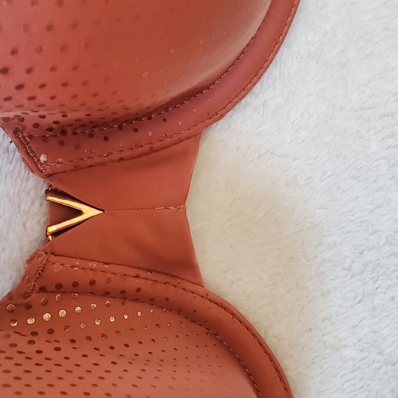 32D Victoria's Secret Lined Perfect Cover Seamless Bra in Canyon Rose - Picture 7 of 7